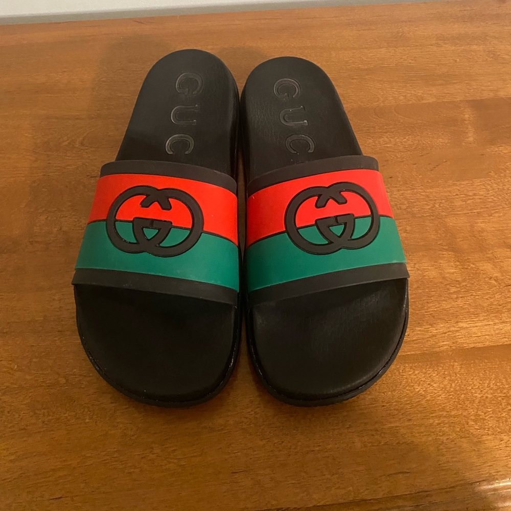 Gucci Black Rubber Slide Sandal
